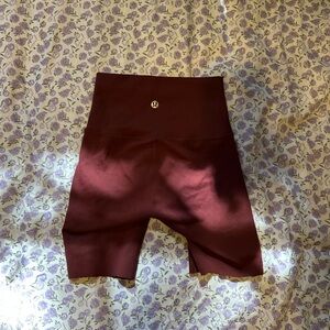 burgundy lululemon shorts